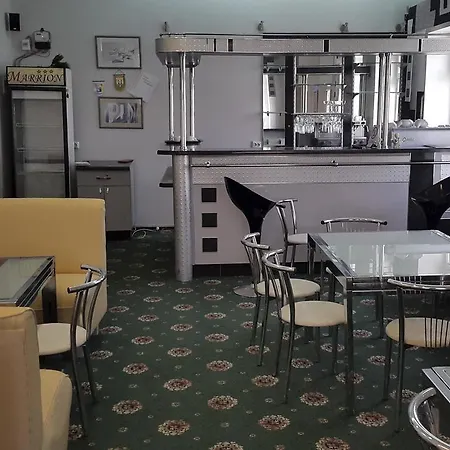 Marrion Hotell 3*